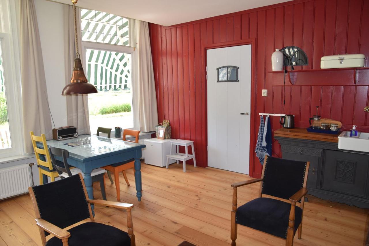 Huisje Onder De Linden Munnekeburen Exterior foto